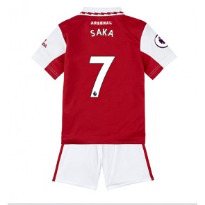 Arsenal Bukayo Saka #7 babykläder Hemmatröja barn 2022-23 Korta ärmar (+ Korta byxor)
